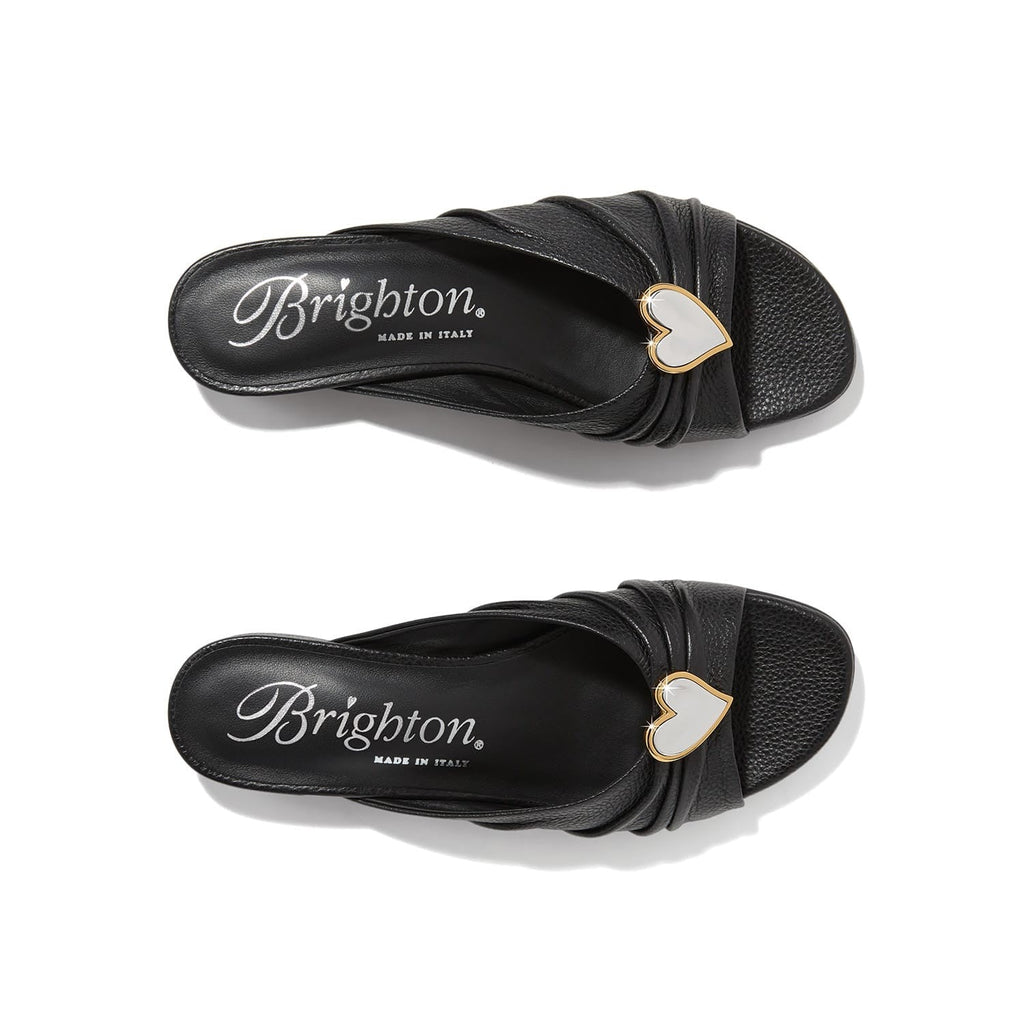 Naive Flat Sandals